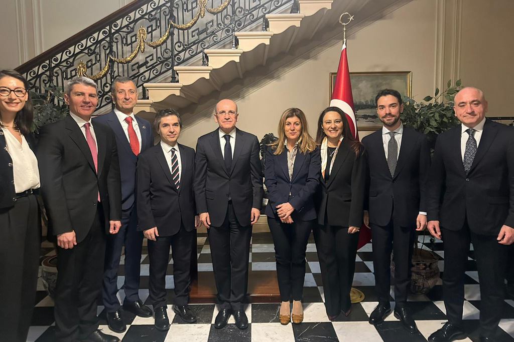 T.C. HAZİNE VE MALİYE BAKANI MEHMET ŞİMŞEK’İN KATILIMLARIYLA DTİK BİRLEŞİK KRALLIK TEMSİLCİLER KURULU TOPLANTISI (17 OCAK 2025)